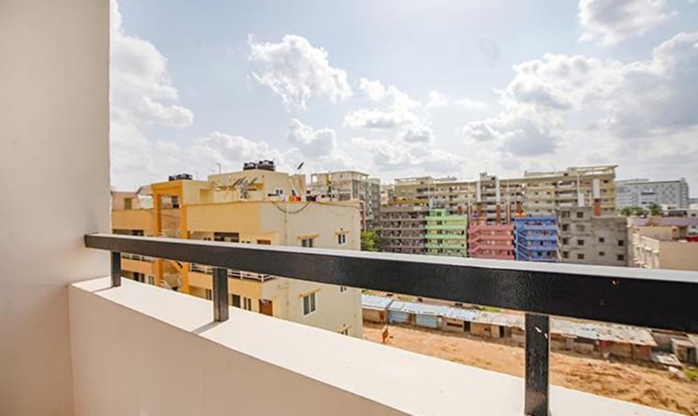 Бангалор: Fabhotel Aiyyangaar Inn