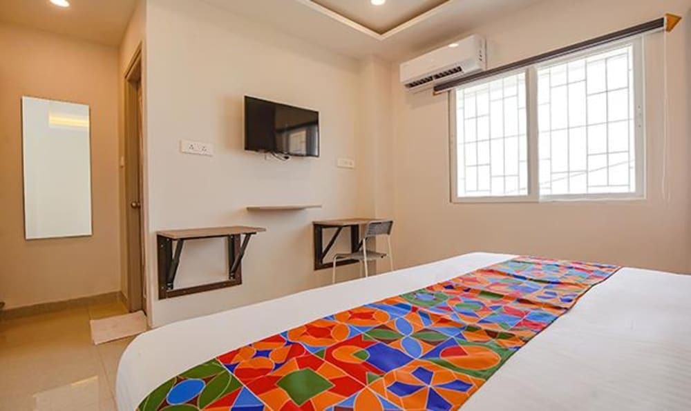 Бангалор: Fabhotel Aiyyangaar Inn