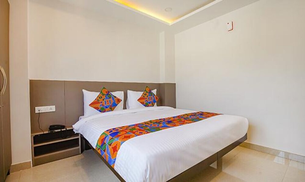 Бангалор: Fabhotel Aiyyangaar Inn