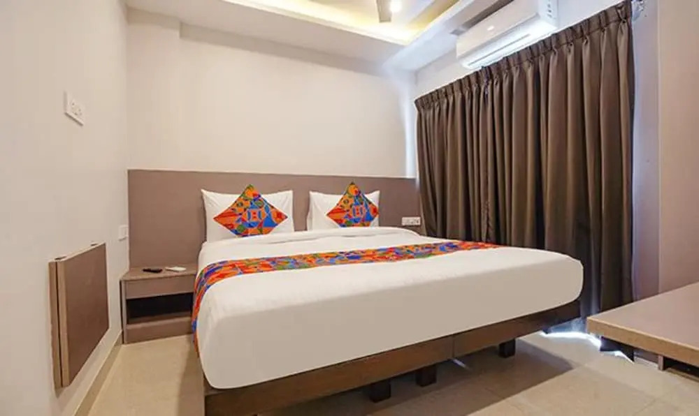 Бангалор: Fabhotel Aiyyangaar Inn