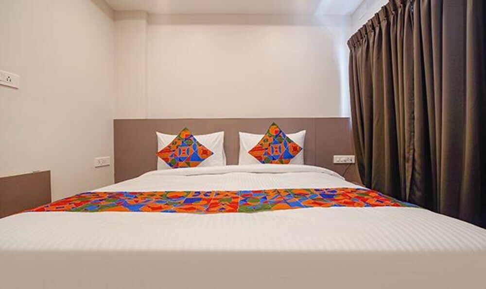 Бангалор: Fabhotel Aiyyangaar Inn