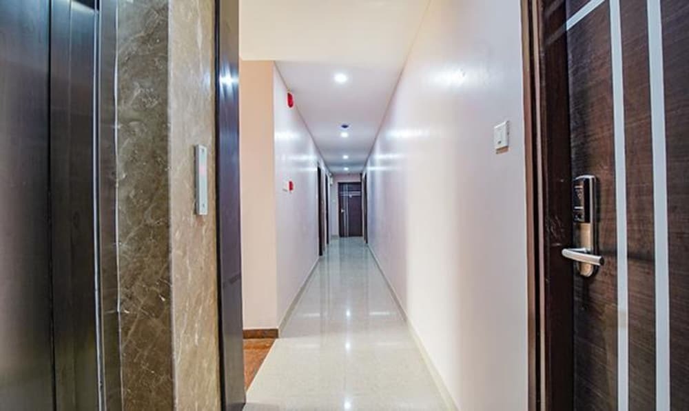 Бангалор: Fabhotel Aiyyangaar Inn