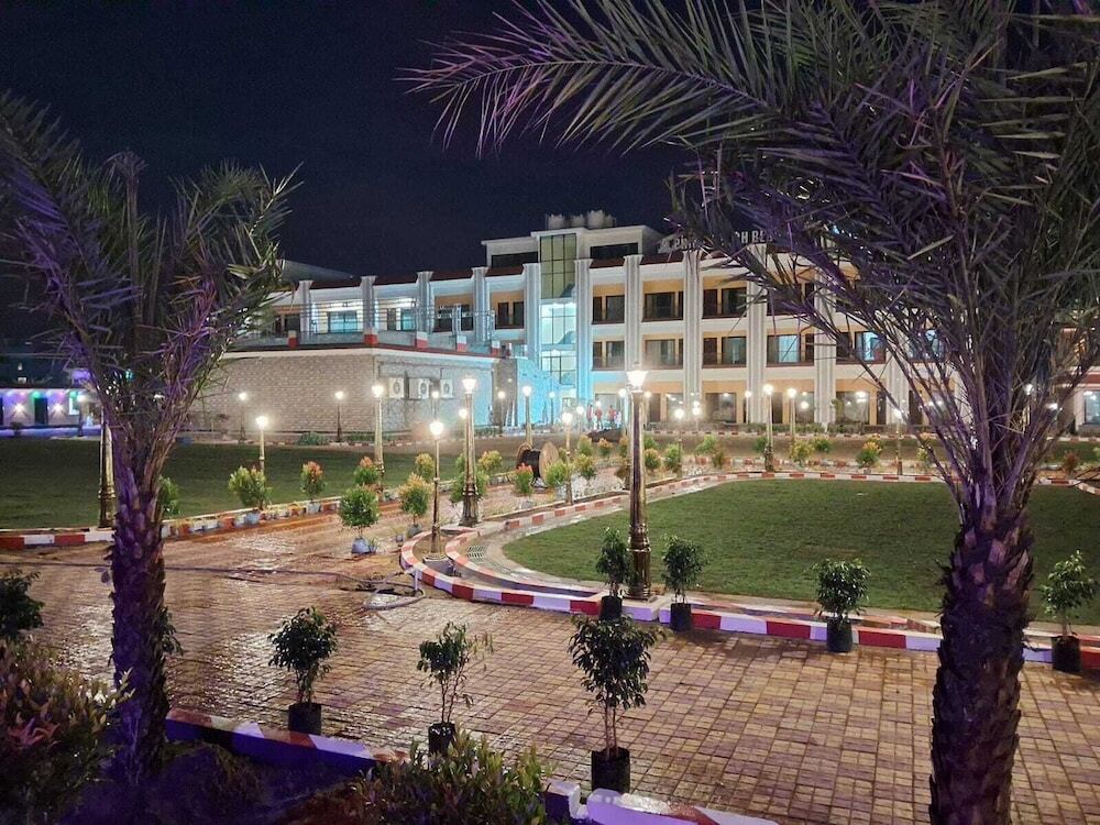 Мандармани: Prime beach resort  Mandarmani