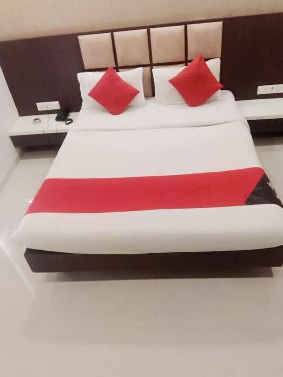 Ахмедабад: Hotel Airport Inn One