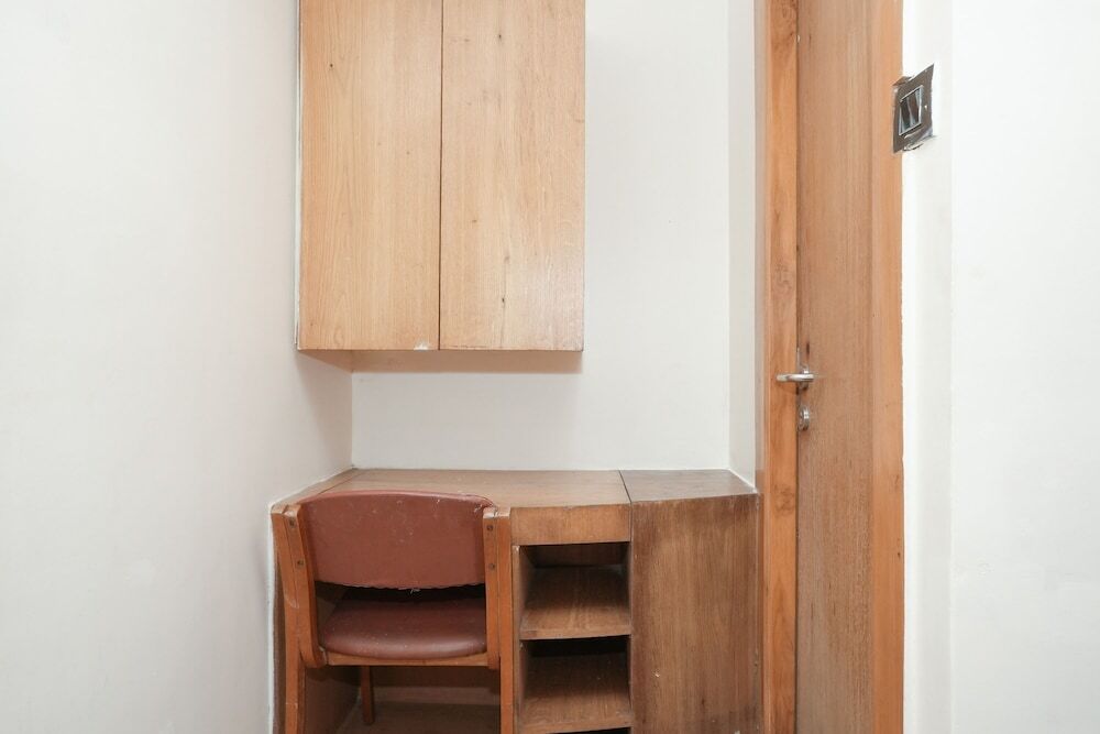 Мумбаи: Hotel Elegance Nx