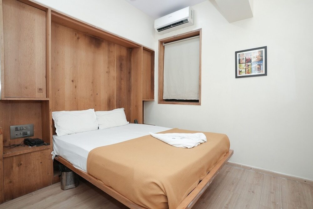 Мумбаи: Hotel Elegance Nx