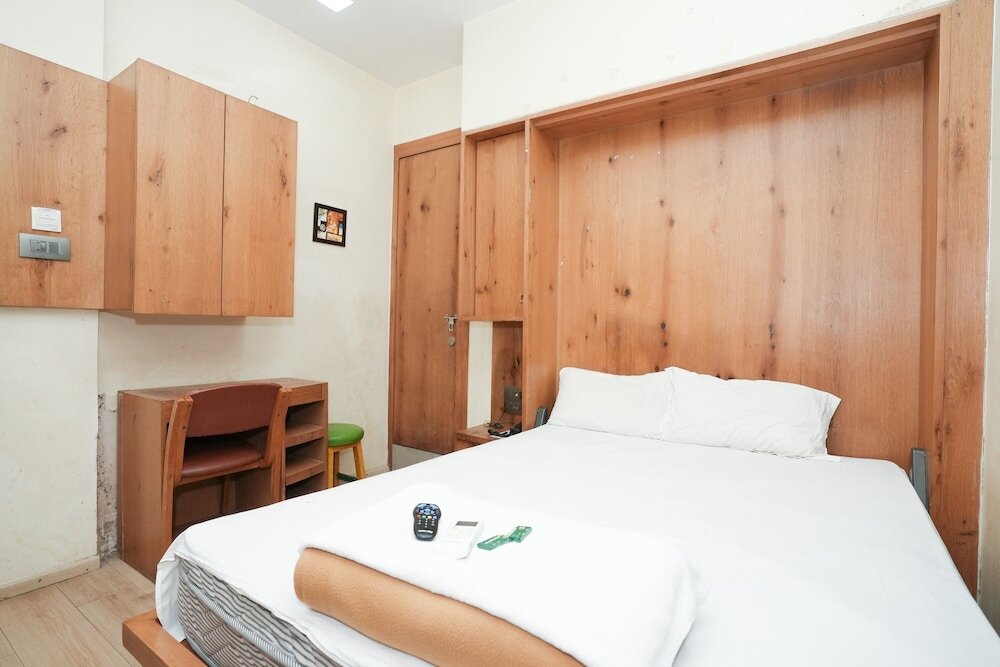 Мумбаи: Hotel Elegance Nx