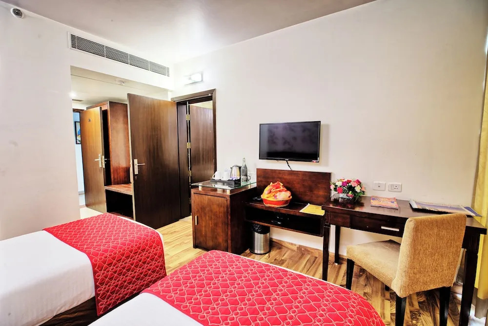 Нью-Дели: RoseMallow Hotel New Delhi