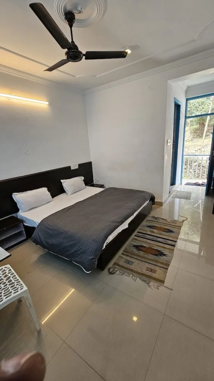 Дармсала: LA SIESTA INDIA HOSTEL Mcleodganj