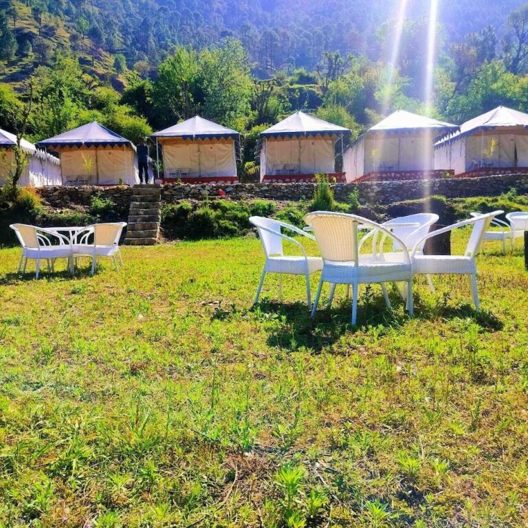 Уттаркаши: Hill Springs Resort And Cafe
