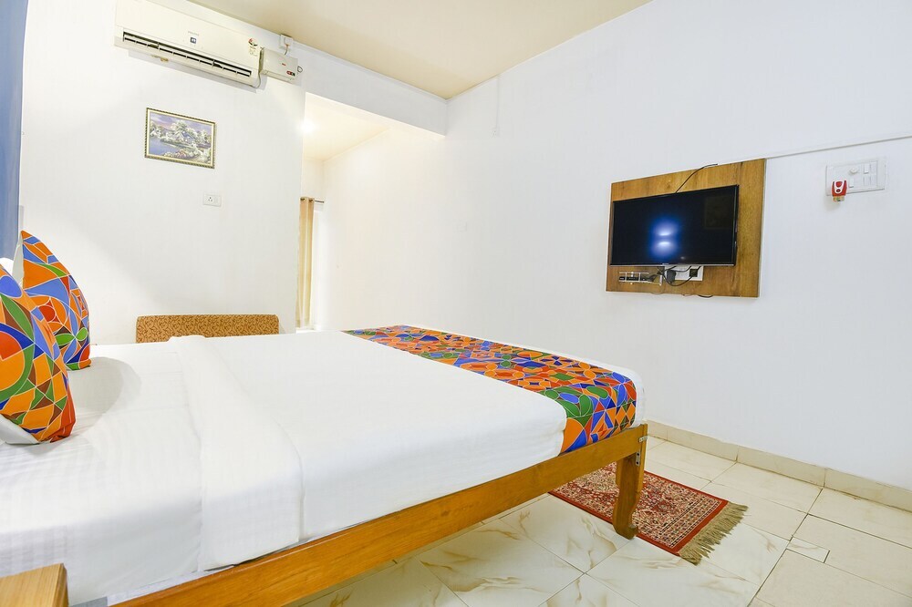 Кандолим: FabHotel Benz Destination Resort