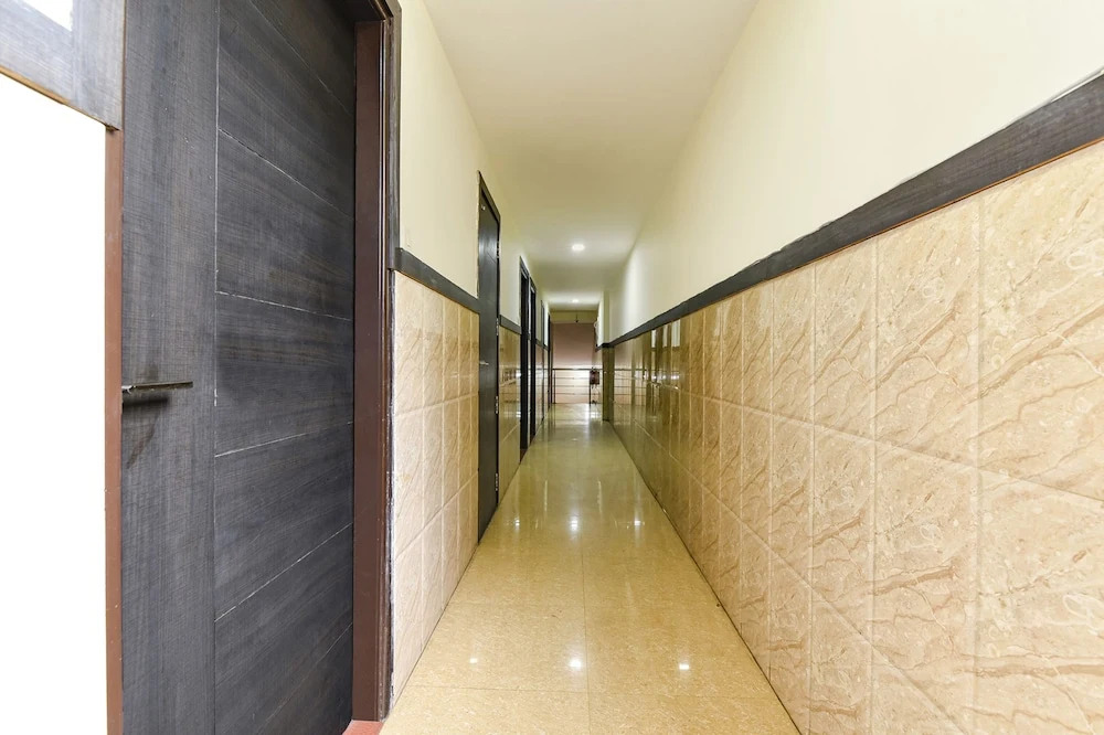 Джайпур: Fabhotel Sanjay Palace