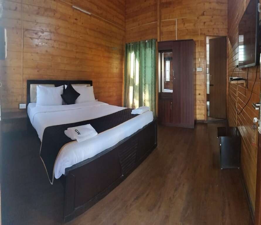 Салем: Garden Wood Home Stays