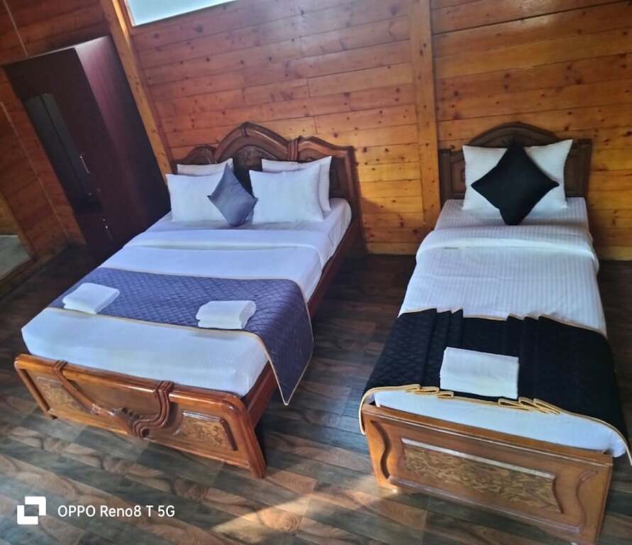 Салем: Garden Wood Home Stays