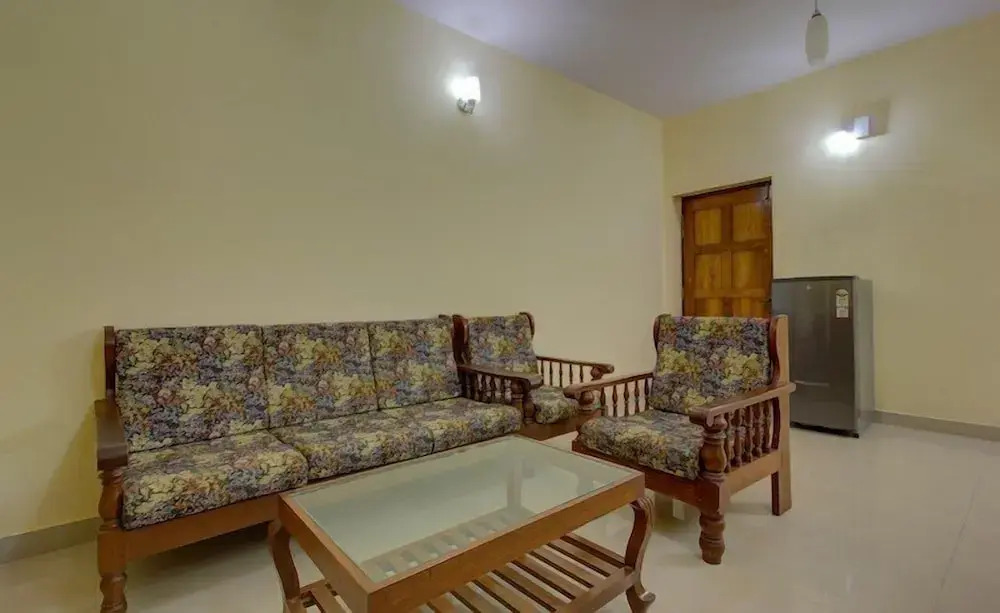 Кандолим: Saikunj Holiday Homes