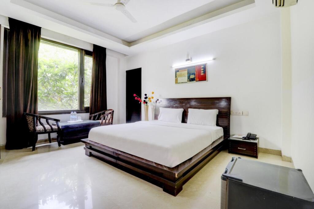 Гуруграм: Отель Blue Moon Residency Near Huda Metro Station