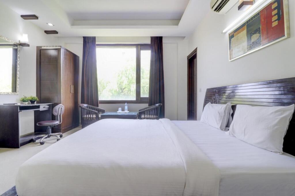 Гуруграм: Отель Blue Moon Residency Near Huda Metro Station