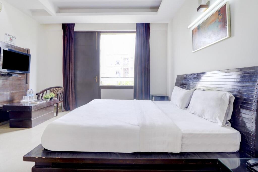 Гуруграм: Отель Blue Moon Residency Near Huda Metro Station