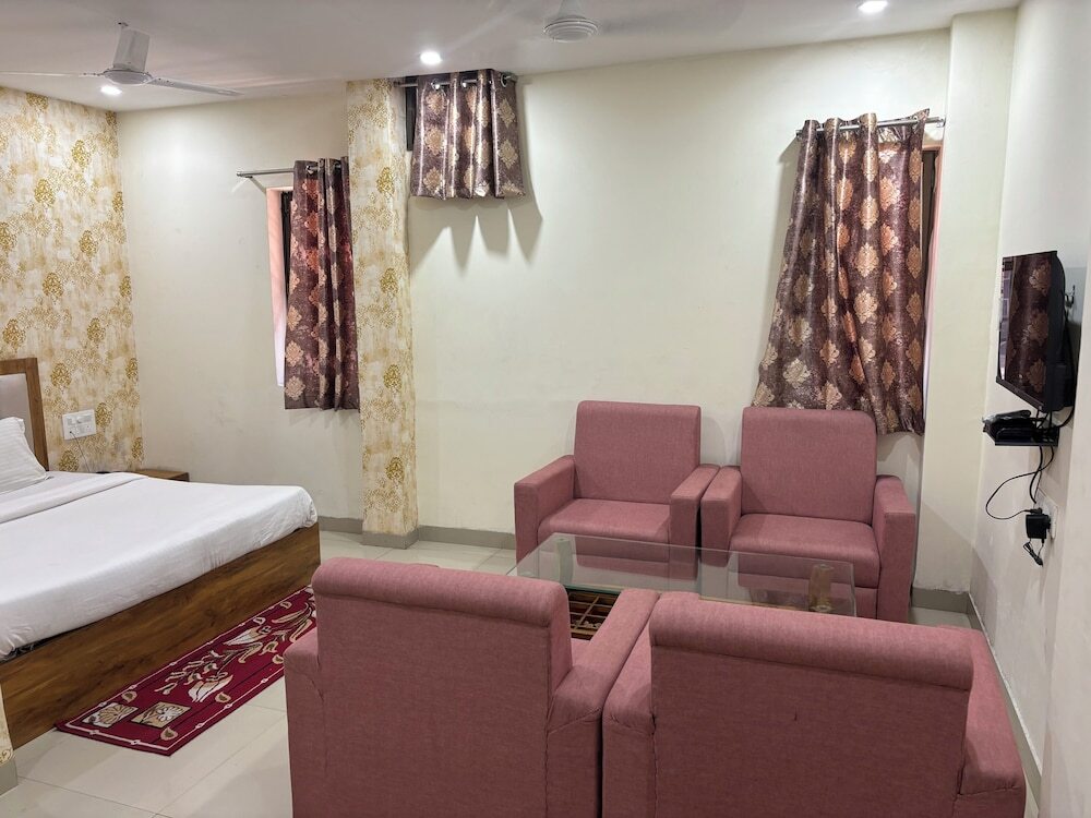 Райпур: Hotel ARRAJ-Raipur