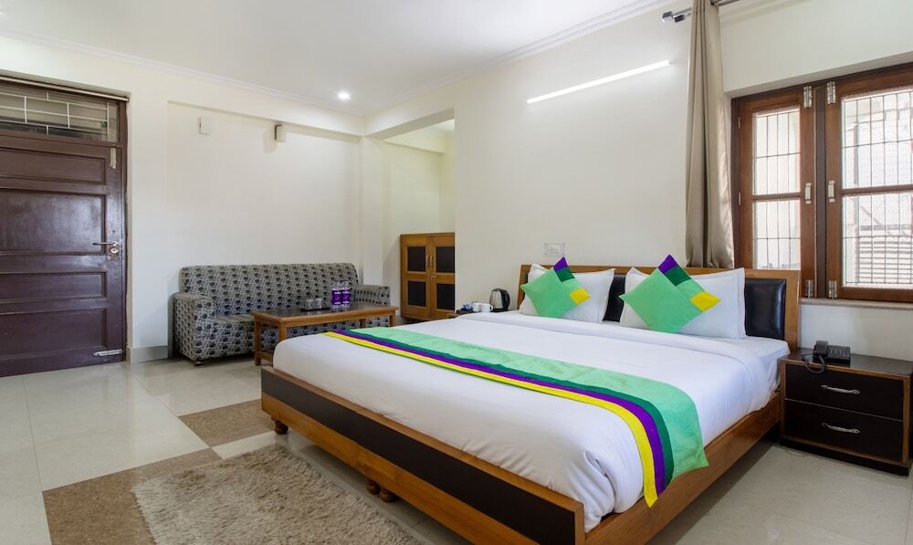 Массури: Treebo Stotrak S N Residency, Mussoorie