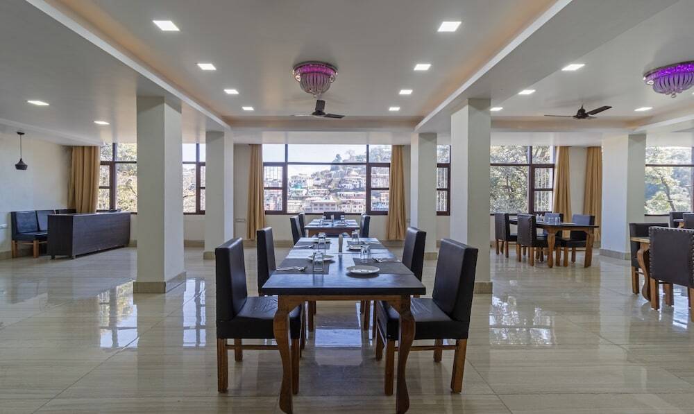 Массури: Treebo Stotrak S N Residency, Mussoorie