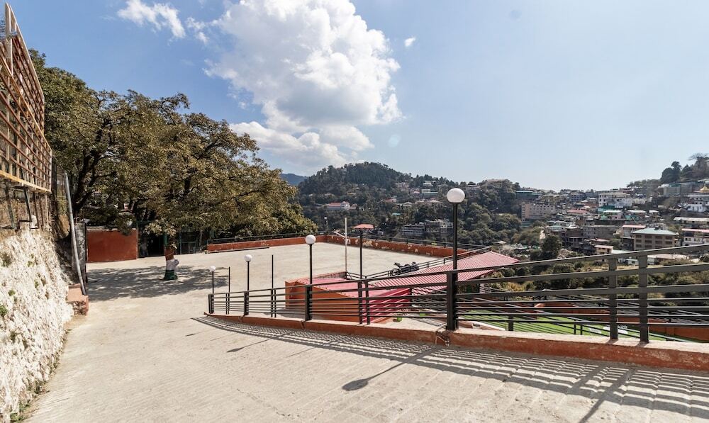 Массури: Treebo Stotrak S N Residency, Mussoorie