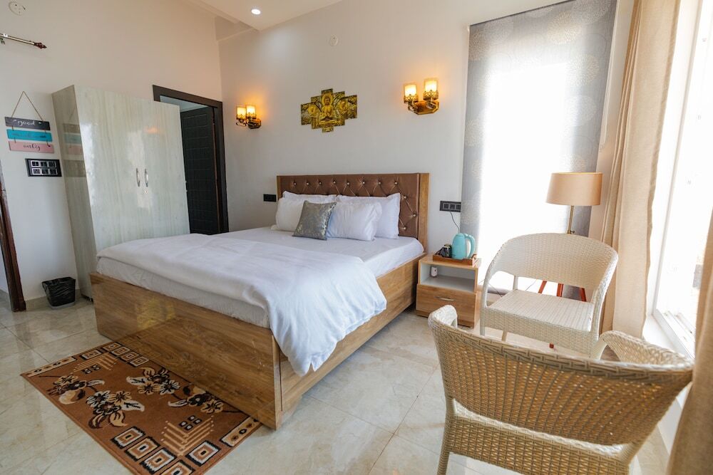 Массури: The Narayana Home Stay