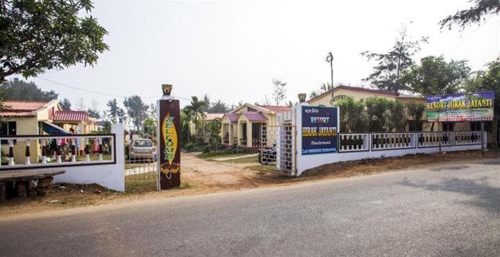 Resort Hirak Jayanti — фото 1