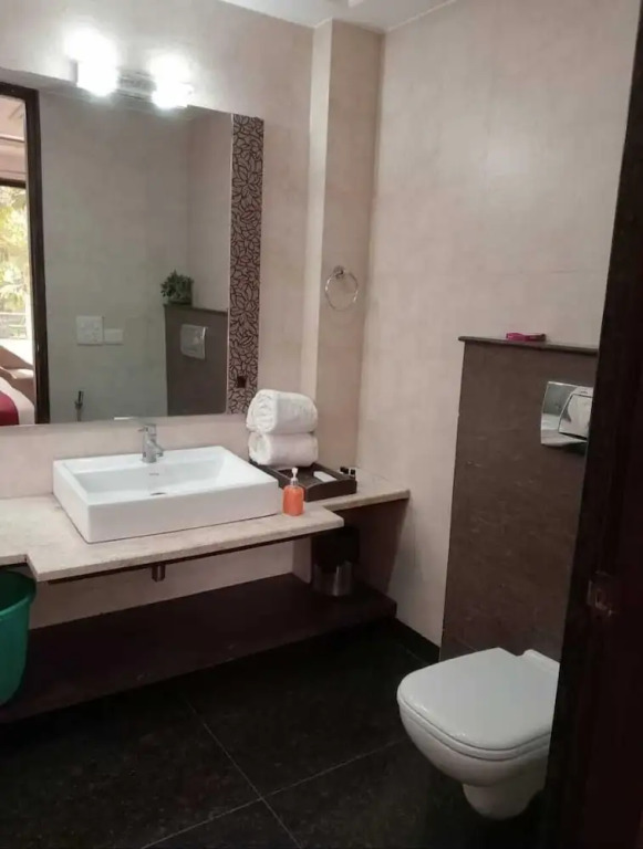 Гуруграм: BlueNeck Sec 41 Millenium City Centre