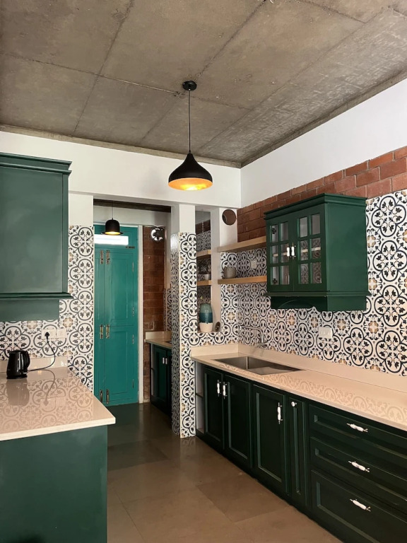 Кондотти: Tentgram Brick House