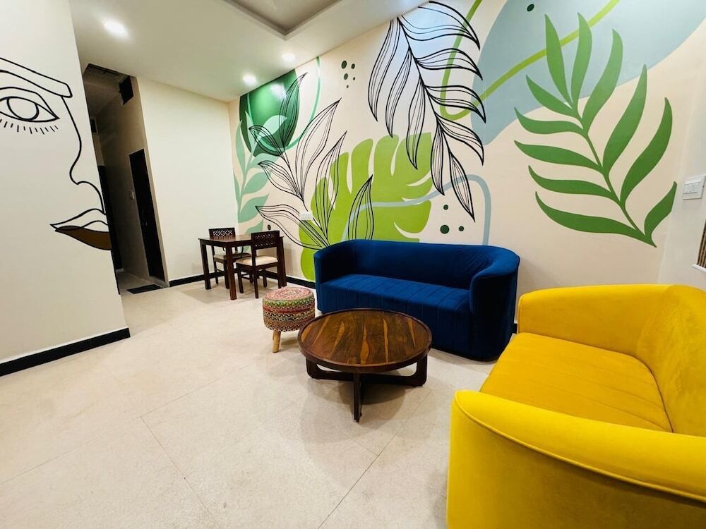 Удджайн: Home Escape 2BHK Retreat Pvt Home