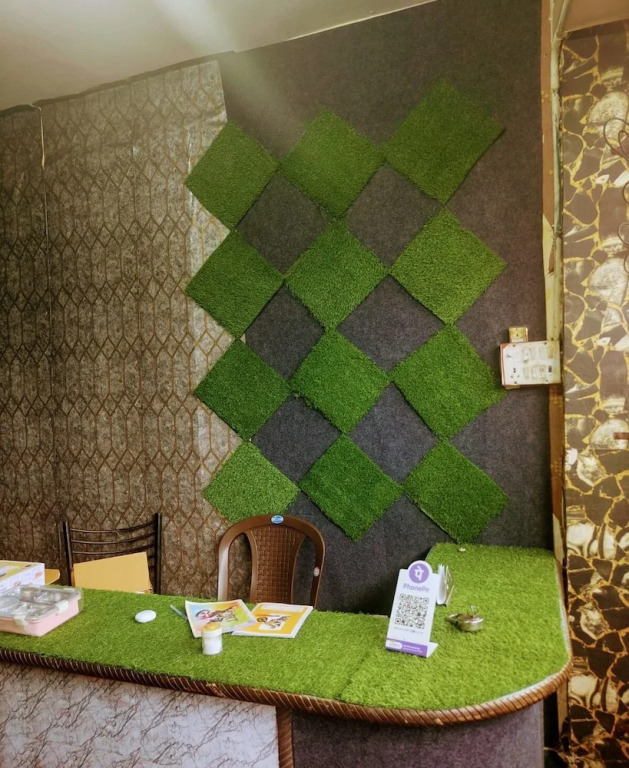 Индаур: Hotel SS-1