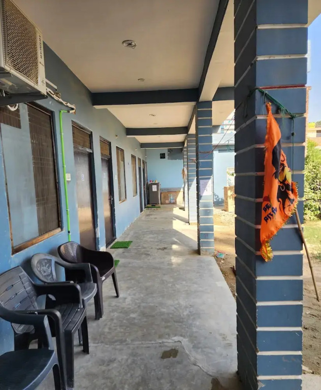 Файзабад: Raghubir Nikunj Homestay