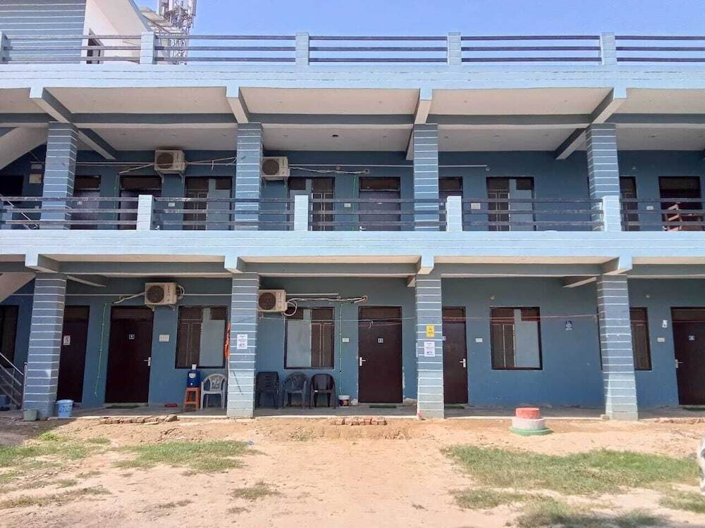 Файзабад: Raghubir Nikunj Homestay