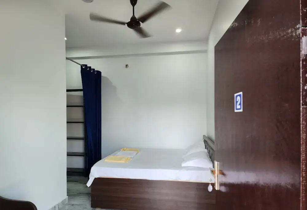 Файзабад: Raghubir Nikunj Homestay