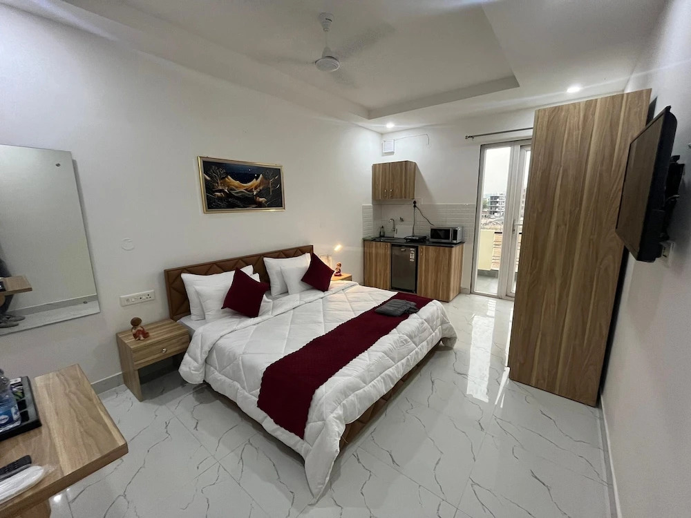 Гуруграм: The Lodgers Studio Apartment Sector 52