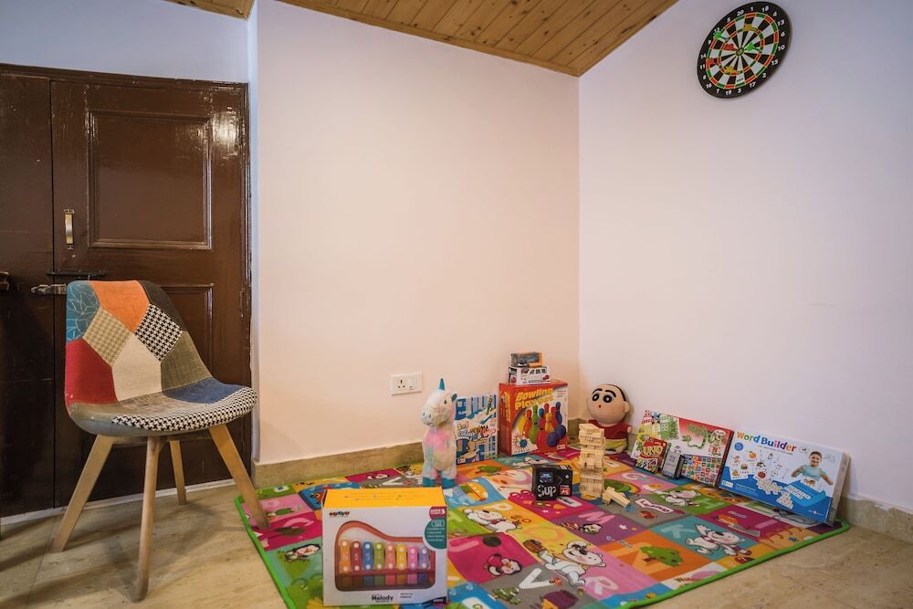 Шимла: The Sunset Abode Shimla 4BR Valley Views