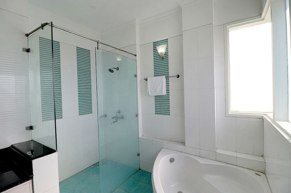 Гуруграм: FabHotel Tipssy Inn 020