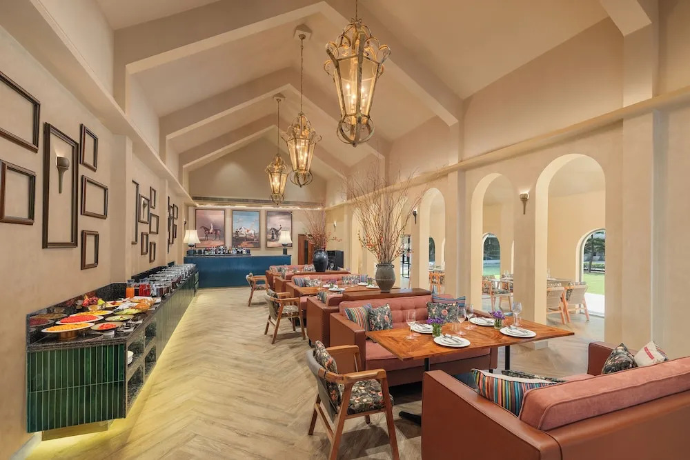 Мератх: AM Hotel Kollection, Meerut