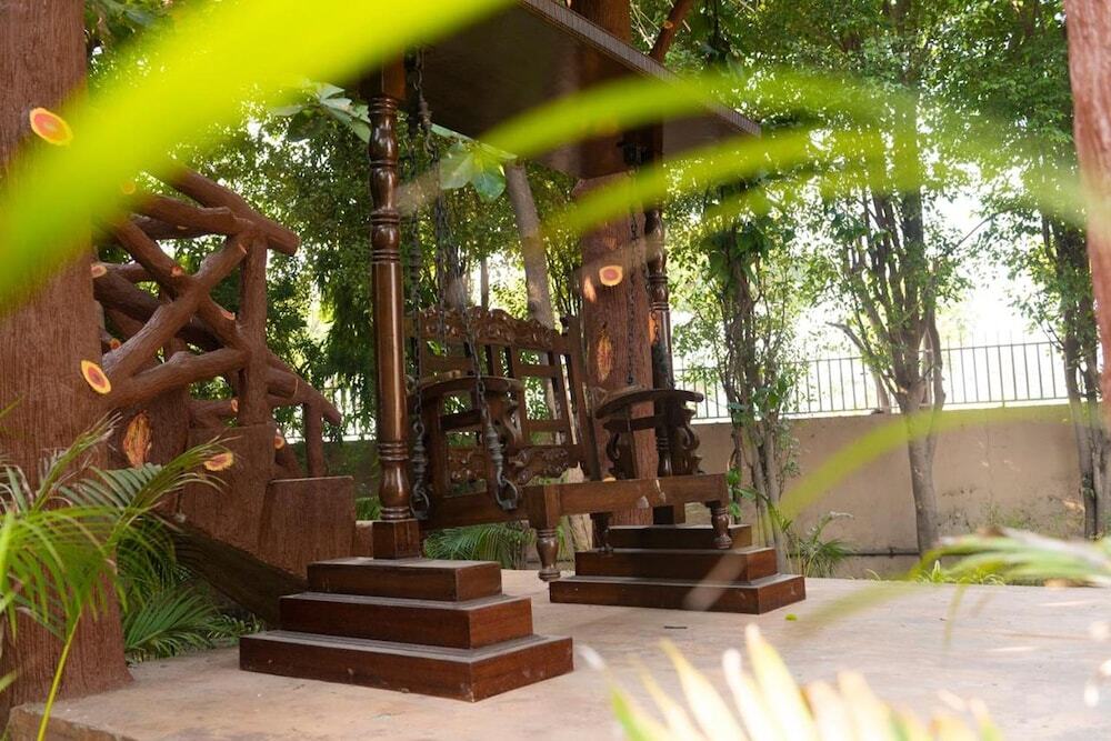 Большая Нойда: BluSalzz Collection - Siddha Wellness Village, Faridabad - Haryana
