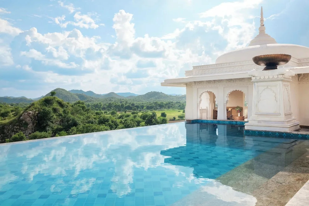 Кукас: Raffles Jaipur