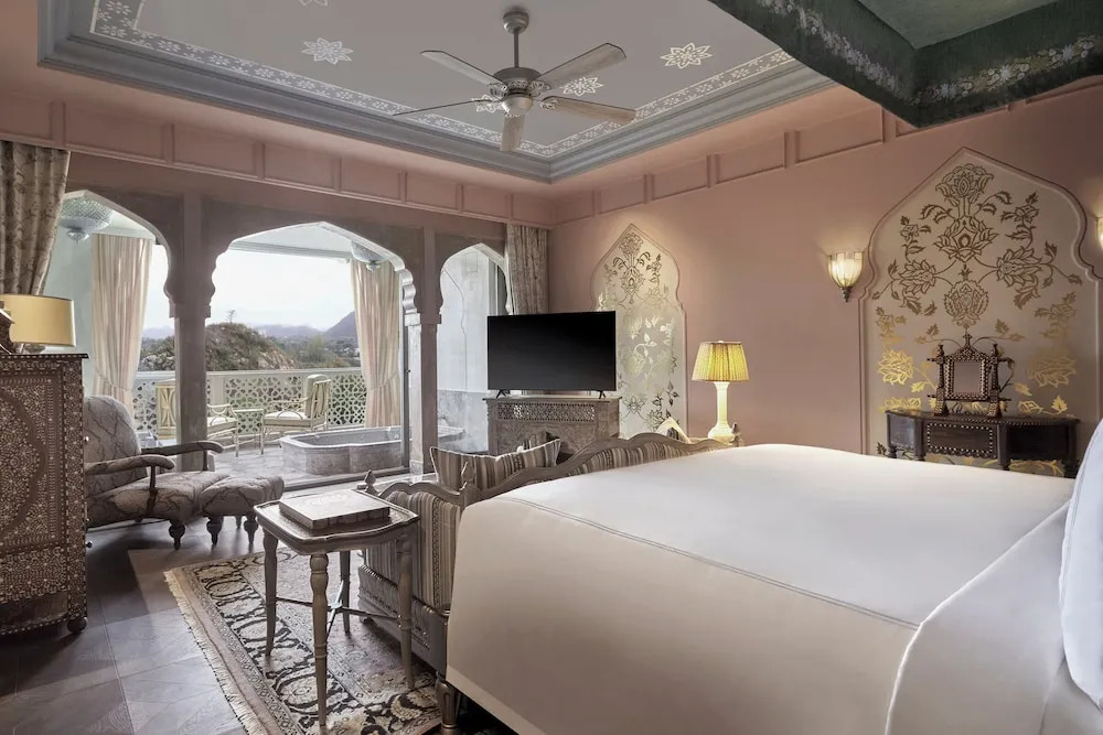 Кукас: Raffles Jaipur