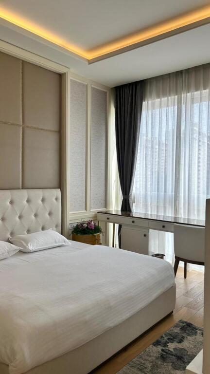Бангалор: Апартаменты Leela Residences