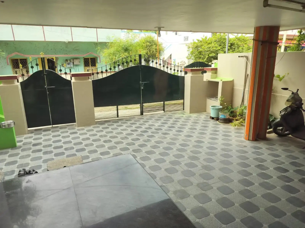 Палани: Private House Honeycomb Homes Ground Floor