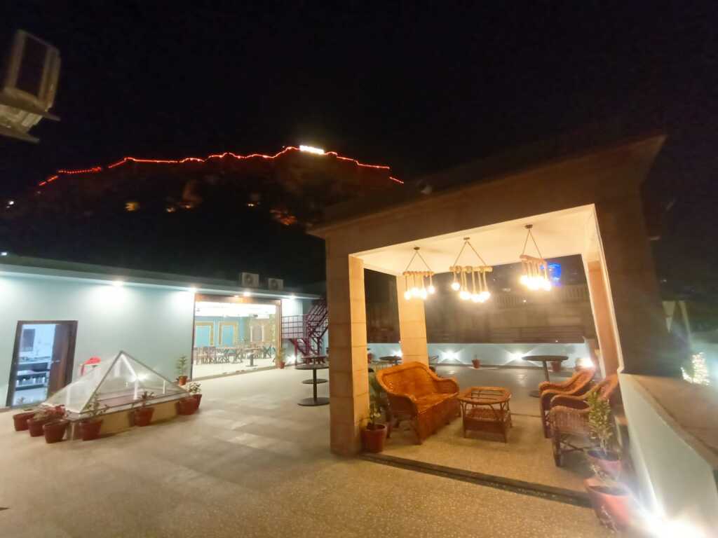 carousel image 1