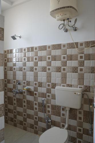 Шиллонг: Best Holiday Inn