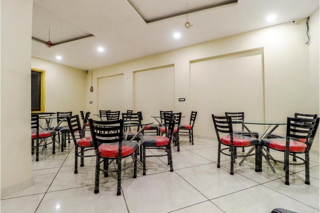 Амритсар: FabHotel Alpine Inn