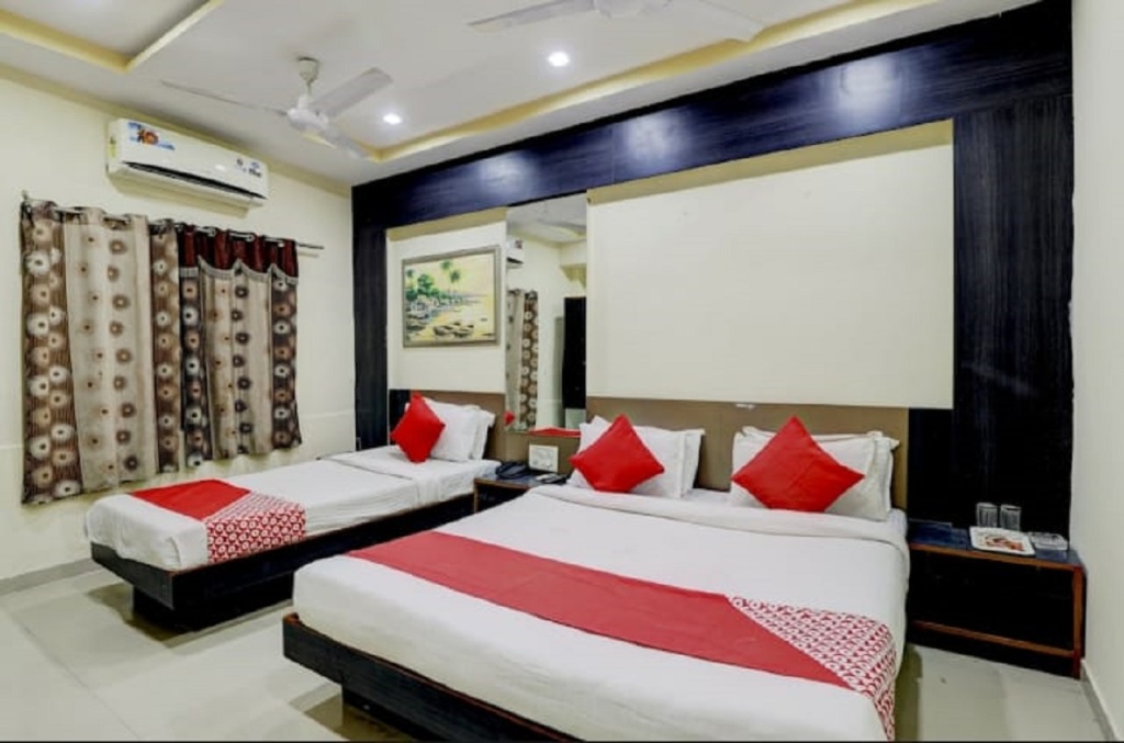Ахмедабад: Hotel Krishna Palace
