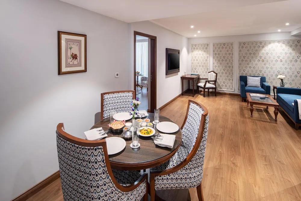 Харидвар: MJ Sarovar Portico Haridwar
