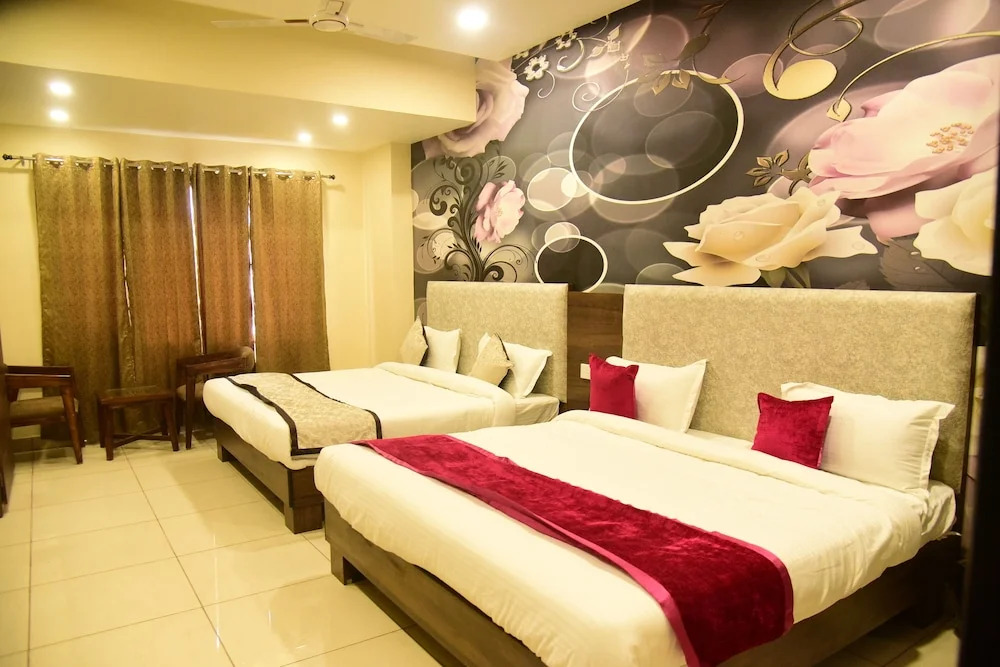 Амритсар: Hotel Karan Residency